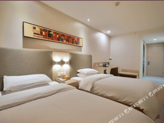 Жичжао: Hanting Hotel Rizhaoshan Haitian Road Wanpingkou Scenic Spot