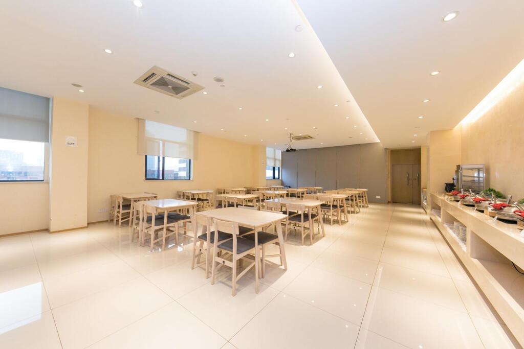 Нинбо: Ji Hotel Ningbo Yinzhou Impression City