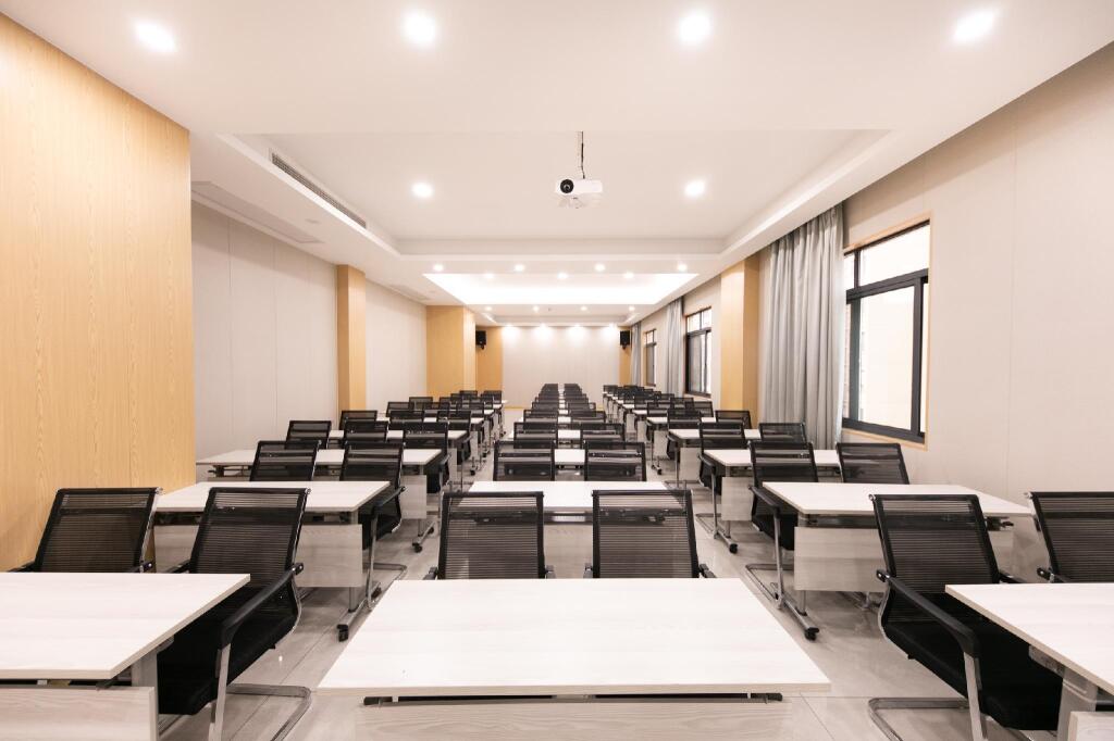 Сучжоу: Ji Hotel Suzhou Goocoo Plaza