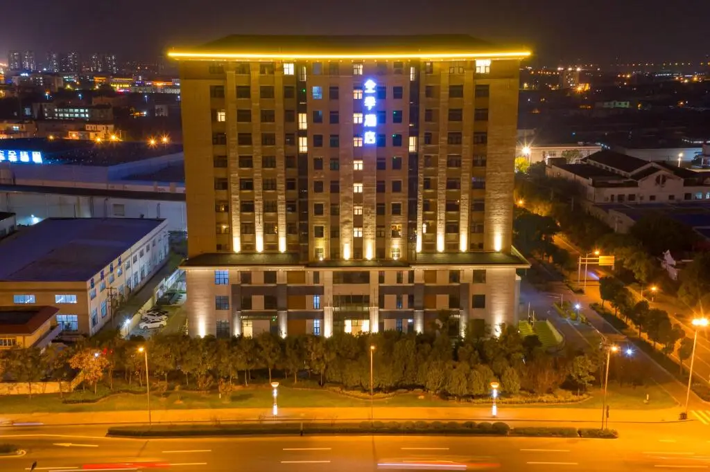 Сучжоу: Ji Hotel Suzhou Luzhi Old Town