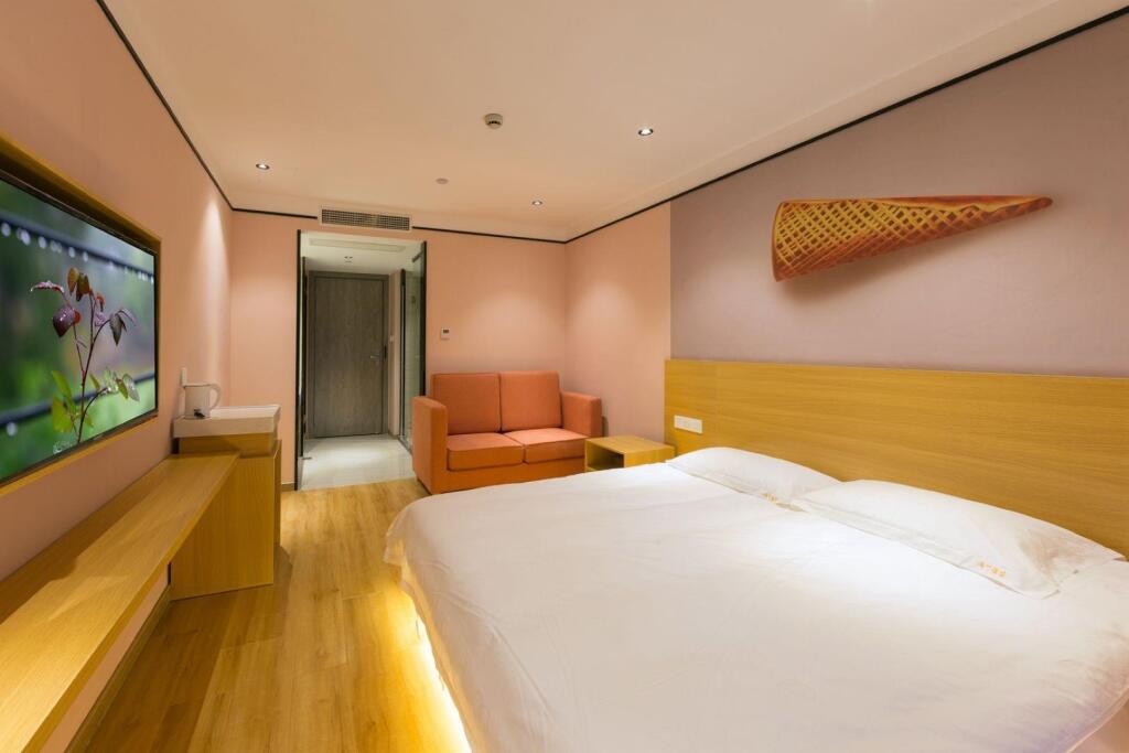 Elan Inn Ningbo Railway Station — фото 1