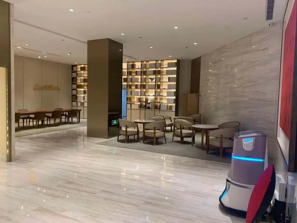 Нанкин: Ji Hotel Nanjing South Railway Station South Square