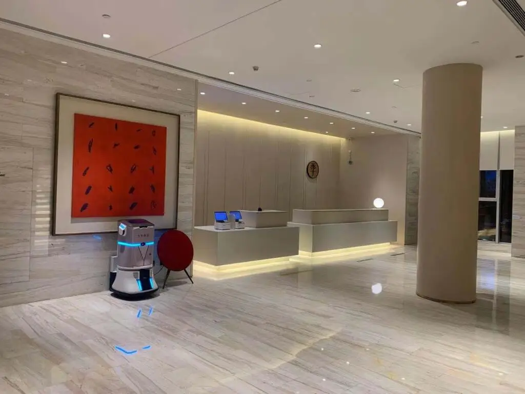 Нанкин: Ji Hotel Nanjing South Railway Station South Square
