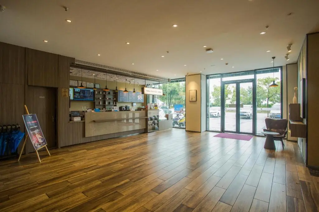 Цзюцзян: Hanting Hotel Jiujiang Wuning Jiuling Avenue