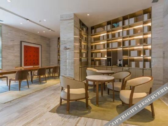 Куньмин: Ji Hotel Kunming Huancheng Bei Road