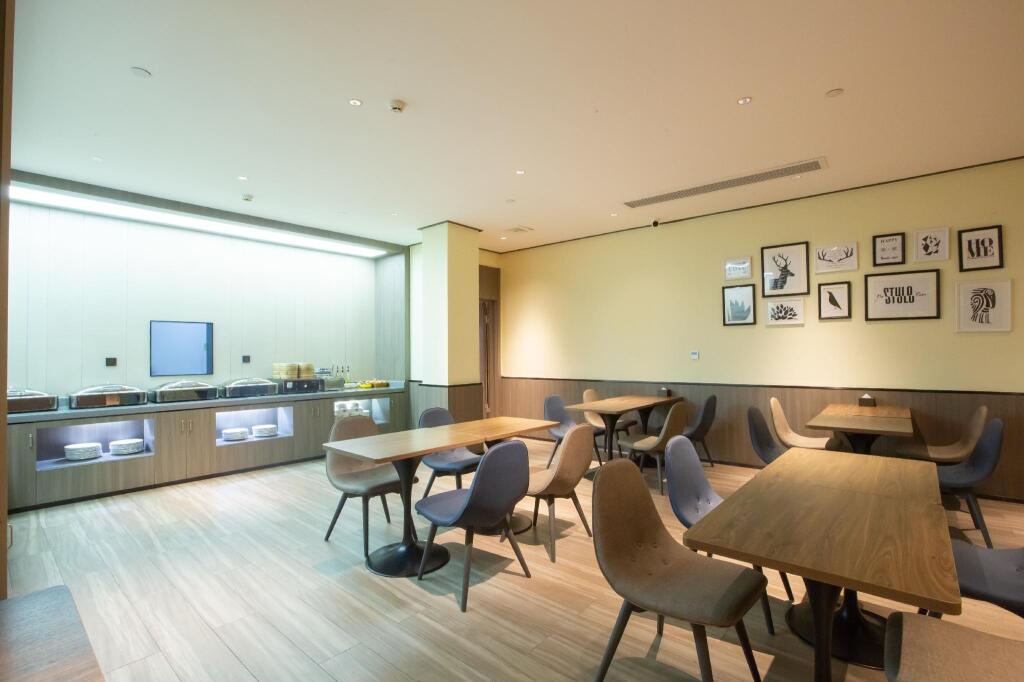 Нинбо: Hanting Hotel Ningbo Zhenhaizhuang Vanke Plaza