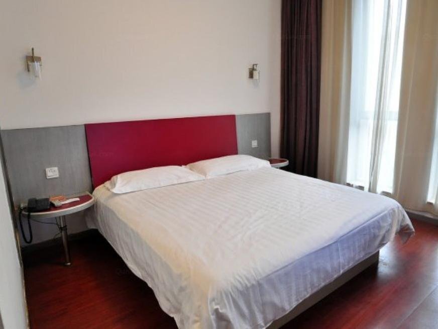 Хэфэй: Ji Hotel Hefei Huaihe Road Pedestrian Street