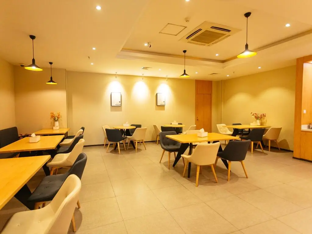 Хэфэй: Hanting Hotel Hefei Xiaoyaojin