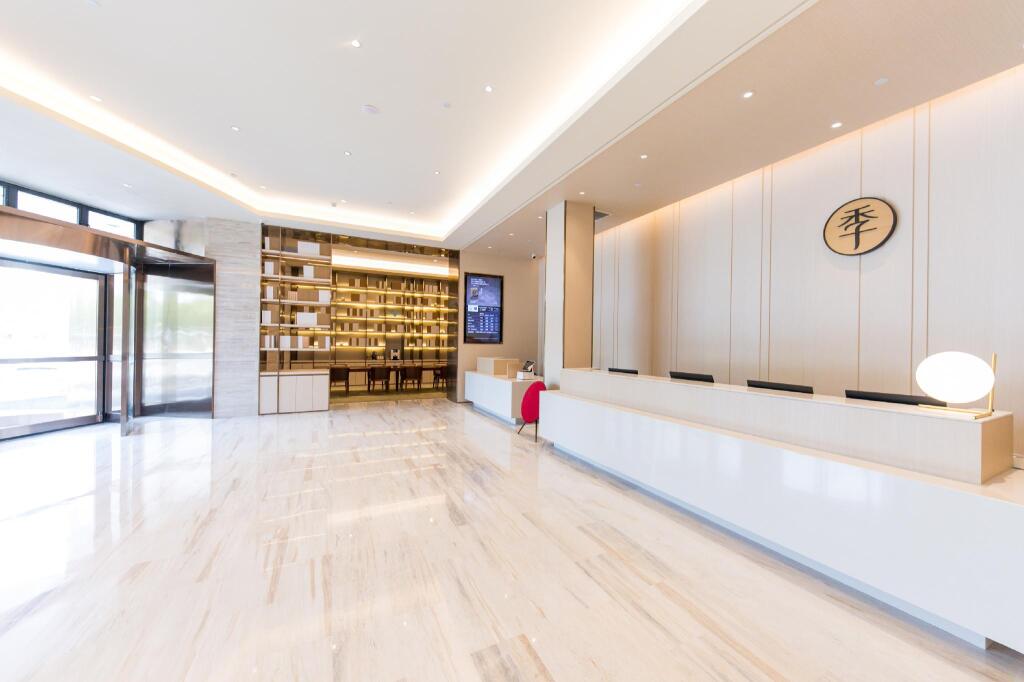 Цзясинь: Ji Hotel Jiaxing Zhongshan Road
