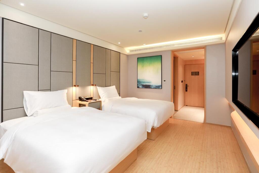 Чунцин: Ji Hotel Chongqing Jiefangbei Pedestrian Street Minsheng Road