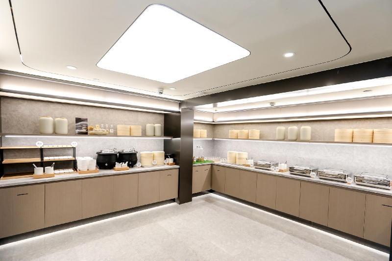 Чунцин: Ji Hotel Chongqing Jiefangbei Pedestrian Street Minsheng Road