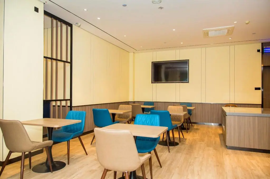 Яньтай: Hanting Hotel Yantai Nan Street Xinqiao