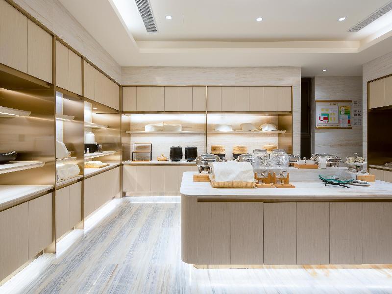 Шанхай: Ji Hotel Shanghai Wuwei Dong Road Metro Station