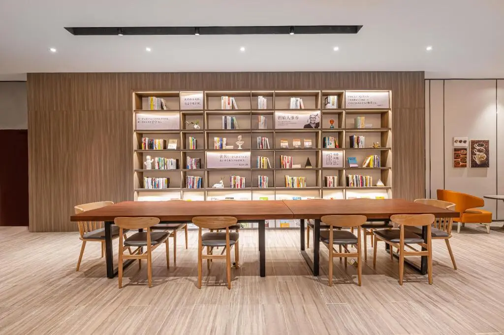 Янчжоу: Hanting Hotel Yangzhou Baoying Wenfeng Dashijie