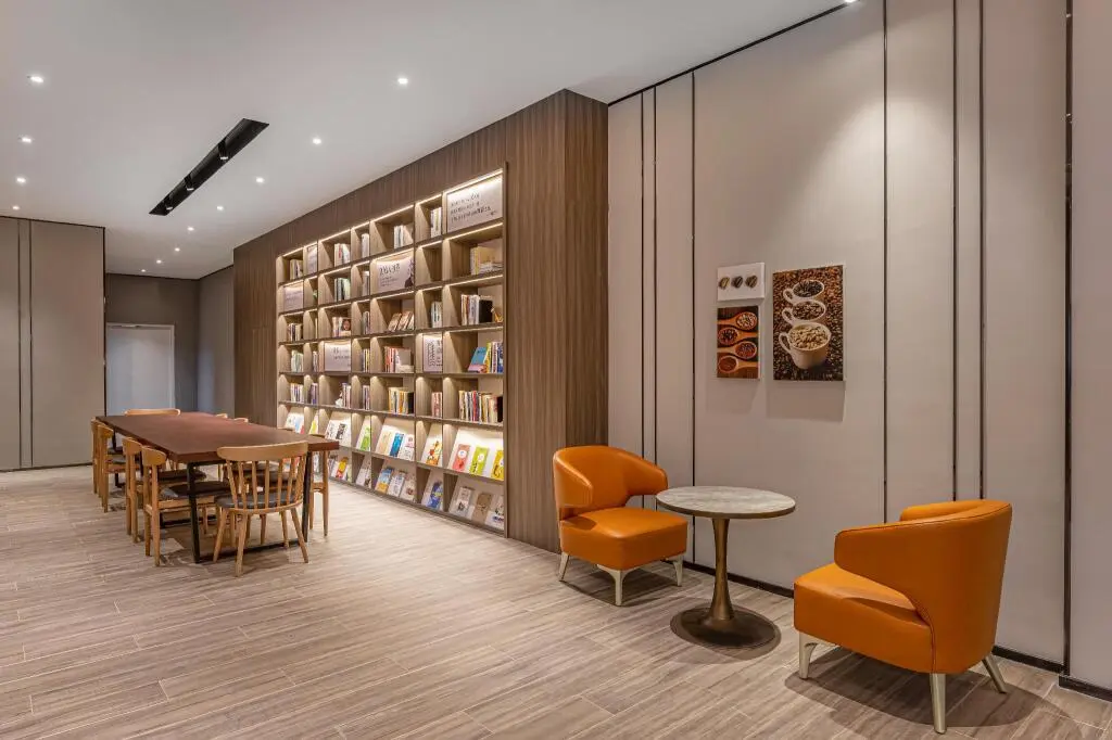 Янчжоу: Hanting Hotel Yangzhou Baoying Wenfeng Dashijie