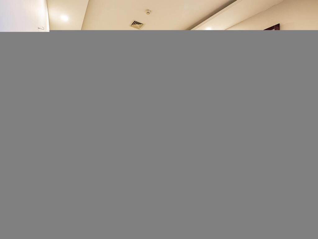Сиань: Hanting Hotel Xi'an Jiangong Road Airport Bus