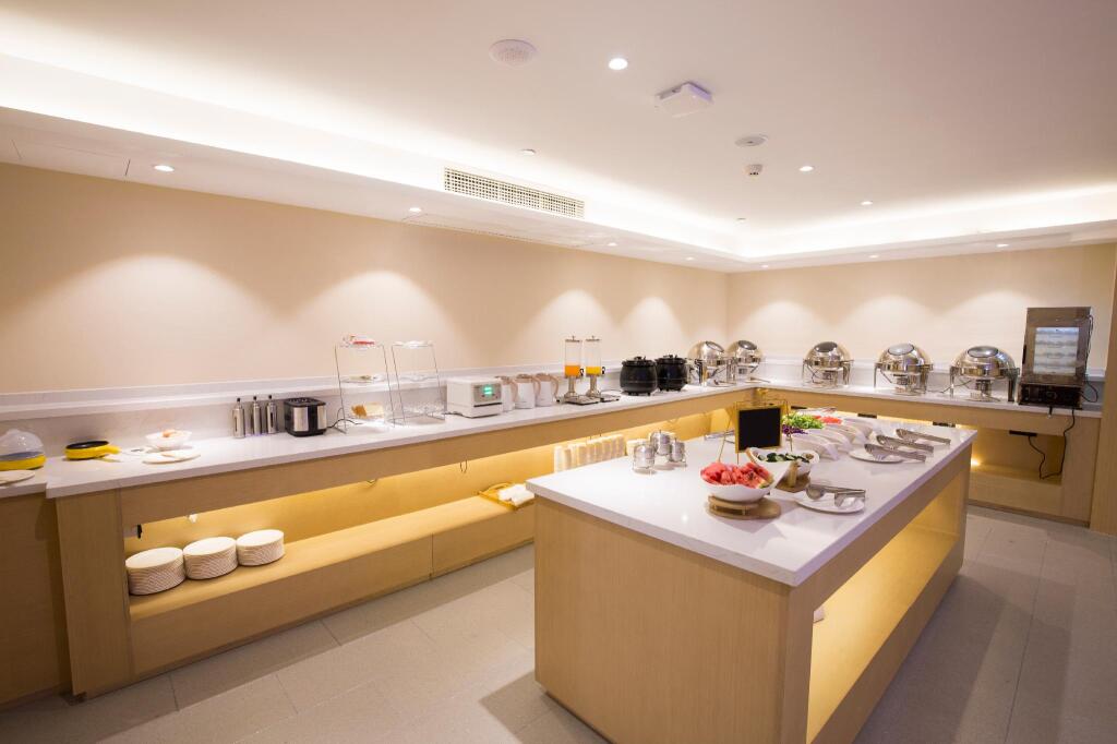 Хэфэй: Starway Hotel Hefei Sanli Street Metro Station