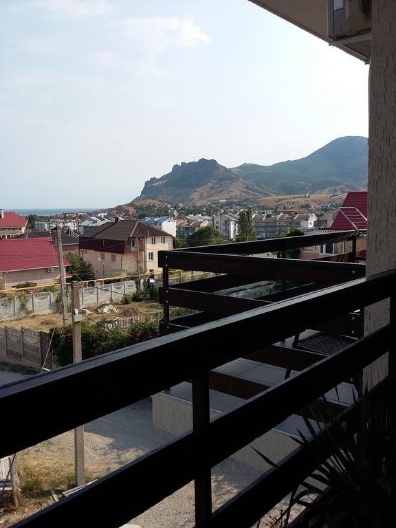 Коктебель: Uyut Guest House
