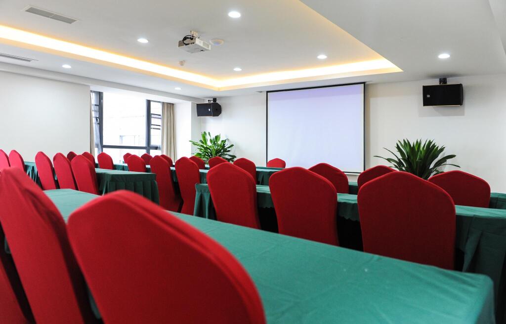 Чэнду: Elan Inn Chengdu Jintang Wanda Plaza
