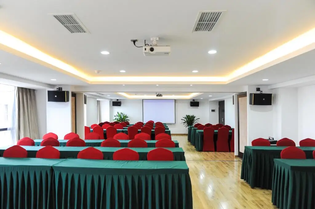 Чэнду: Elan Inn Chengdu Jintang Wanda Plaza