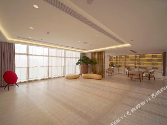 Пекин: Ji Hotel Beijing Renmin University Metro Station