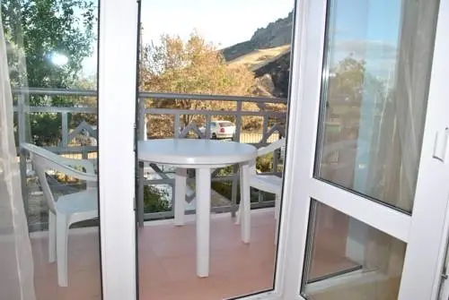 Коктебель: U Kara-Daga Guest House