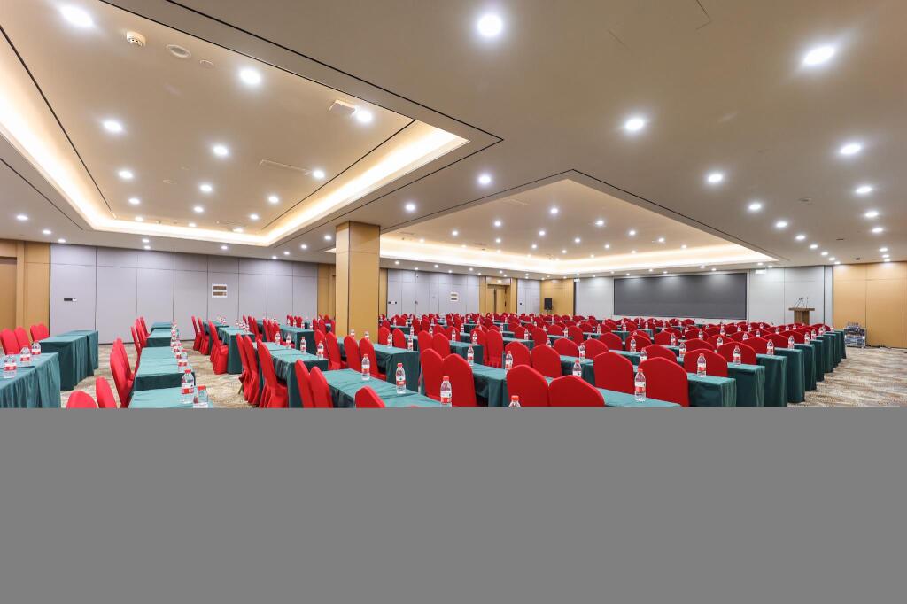 Тайан: Hanting Premium Hotel Tai'An Railway Station High-Speed Rail North Street