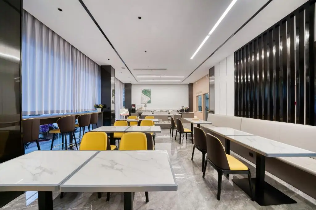Тайчжоу: Starway Hotel Linhai Duqiao Baolong Square