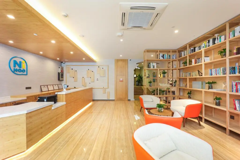 Ханчжоу: Nihao Hotel Hangzhou Qiaosi Metro Station
