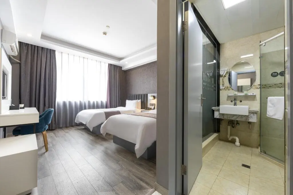 Шанхай: Hi Inn Shanghai Wujiaochang Changhai Hospital