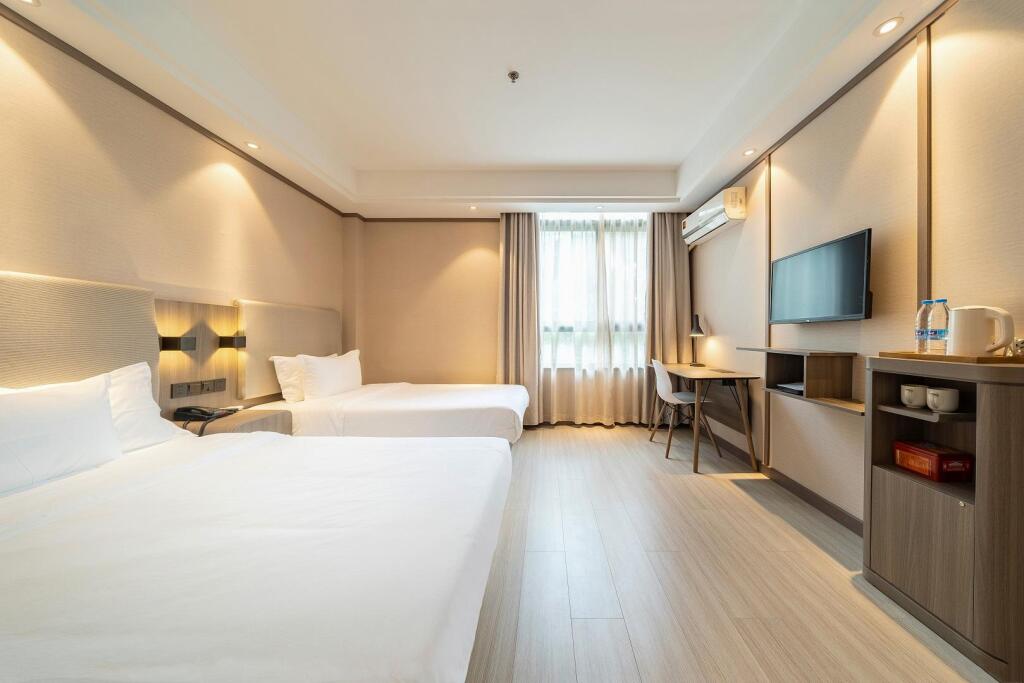 Шанхай: Hanting Hotel Shanghai Qingpu New Town Metro Station