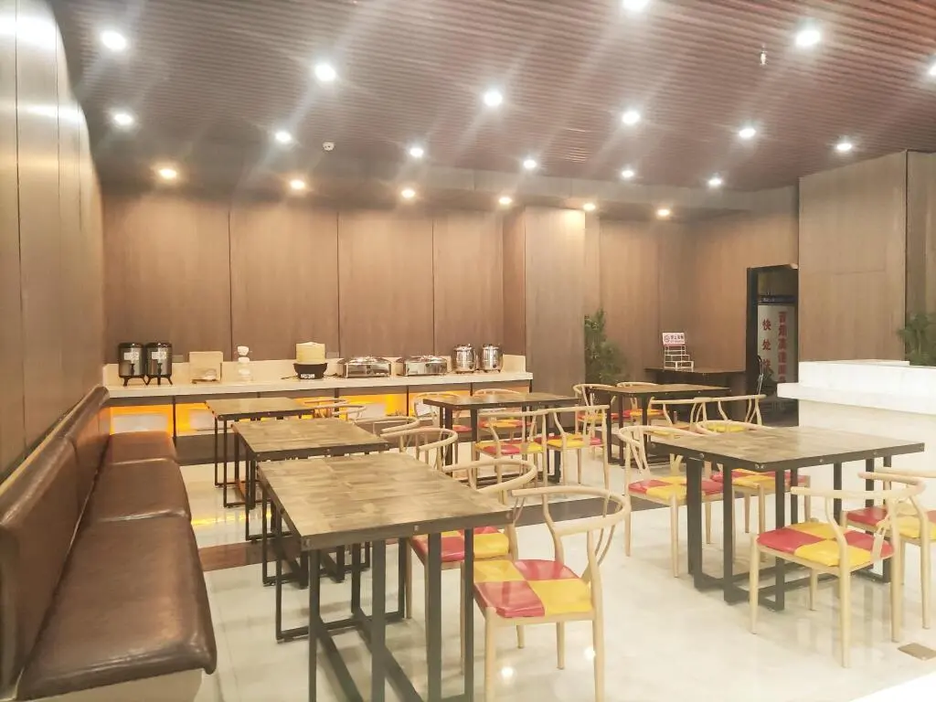 Джинченг: Elan Inn Jincheng East Passenger Terminal