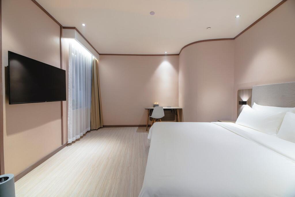 Ухань: Hanting Hotel Wuhan Qingshan Zhongyuan Plaza