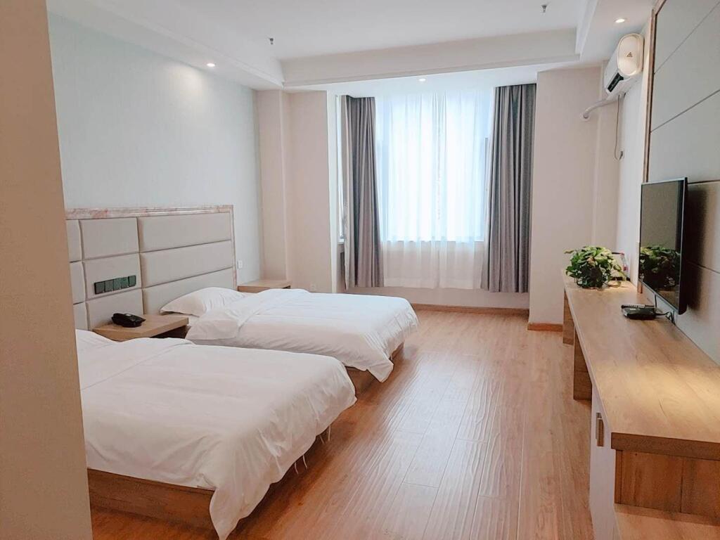 Линьфэнь: Elan Inn Linfen Huakang Dong Road Rhine Peninsula
