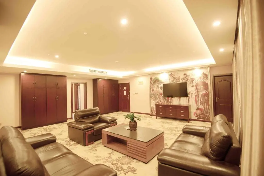 Бенгбу: Elan Inn Bengbu Huaiyuan East Health Road