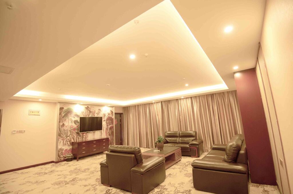 Бенгбу: Elan Inn Bengbu Huaiyuan East Health Road