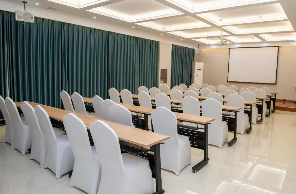 Хандань: Hanting Hotel Cixian Yizhong