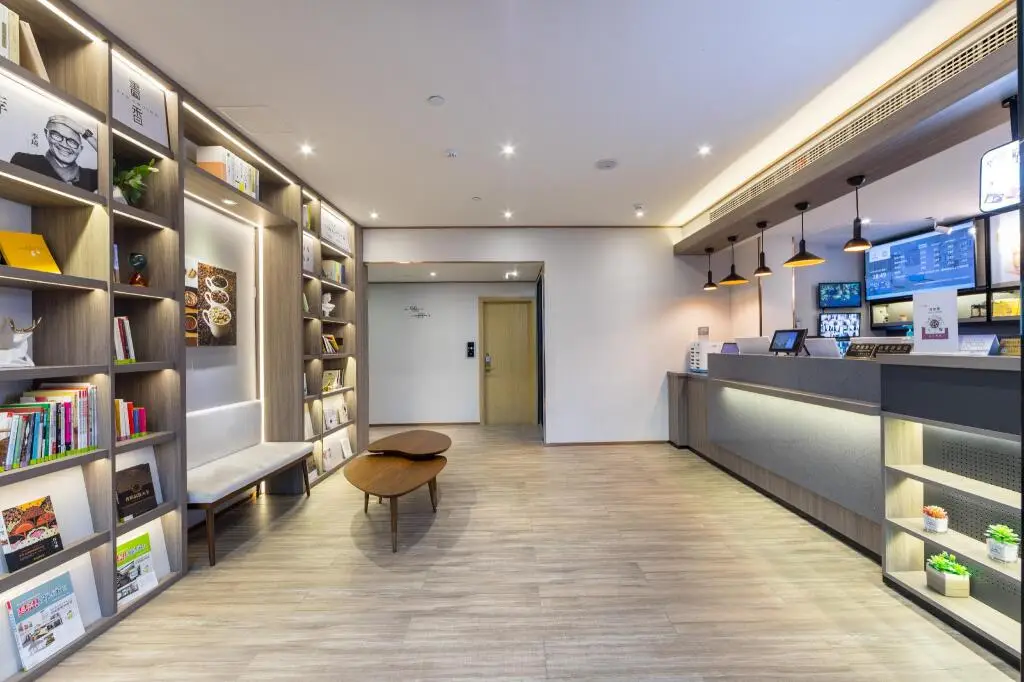 Шанхай: Hanting Hotel Shanghai Waitan Jiujiang Road