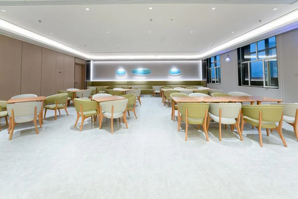 Цзюцзян: Ji Hotel Jiujiang Railway Station Plaza