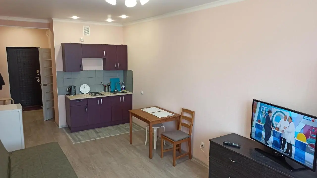 Краснодар: Апартаменты на Карякина 5