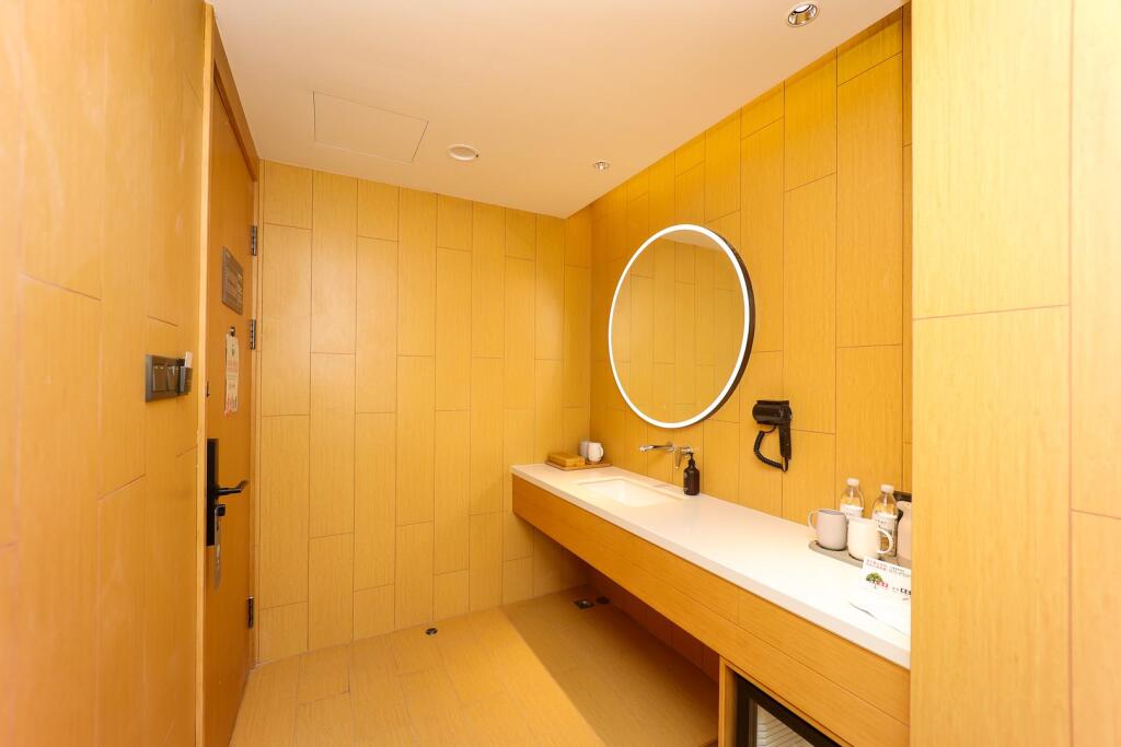 Шаоксинг: Ji Hotel Zhuji International Jewelry Town