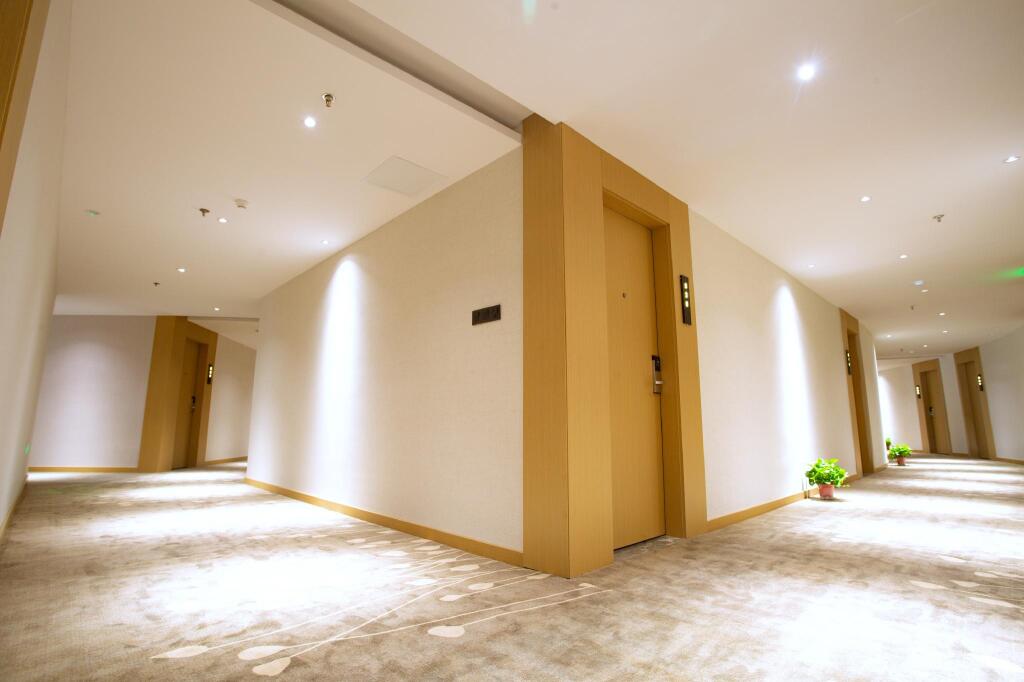 Тайчжоу: Elan Inn Jingjiang Taihe Wuyue Plaza