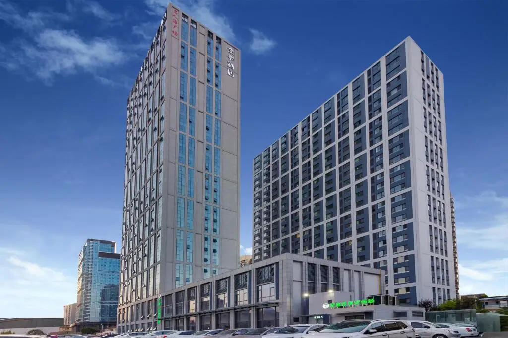 Циндао: Ji Hotel Qingdao West Coast Golden Beach