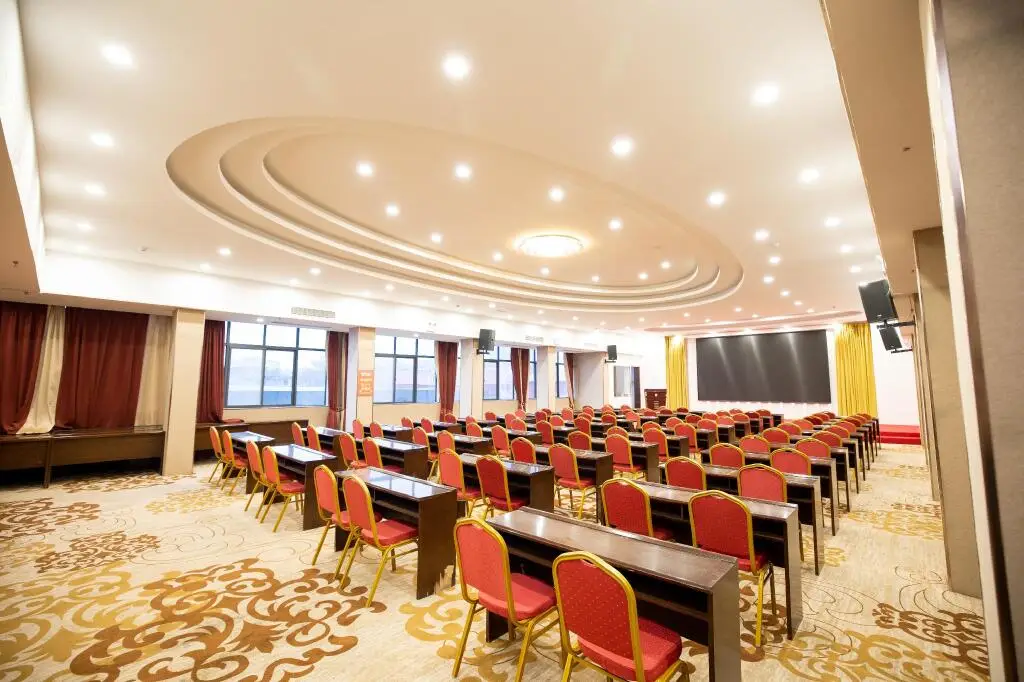 Чжэнчжоу: Elan Inn Xingyang Municipal Government