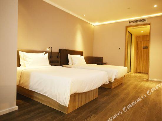 Тайюань: Hanting Premium Hotel Taiyuan Jianshe Nan Road Qinxian Bei Street