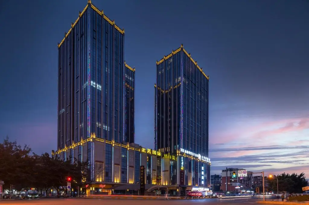 Чэнду: Starway Hotel Chengdu Southwest Jiaotong University Changqing Road