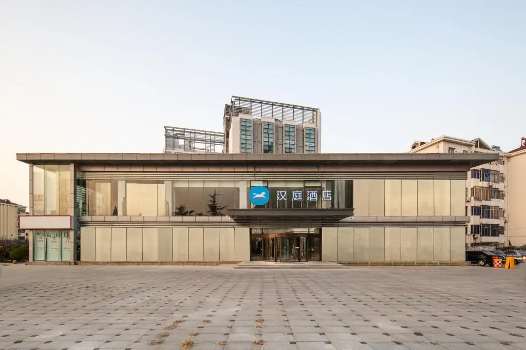 Циндао: Hanting Hotel Qingdao Development Zone Jiangshan South Road
