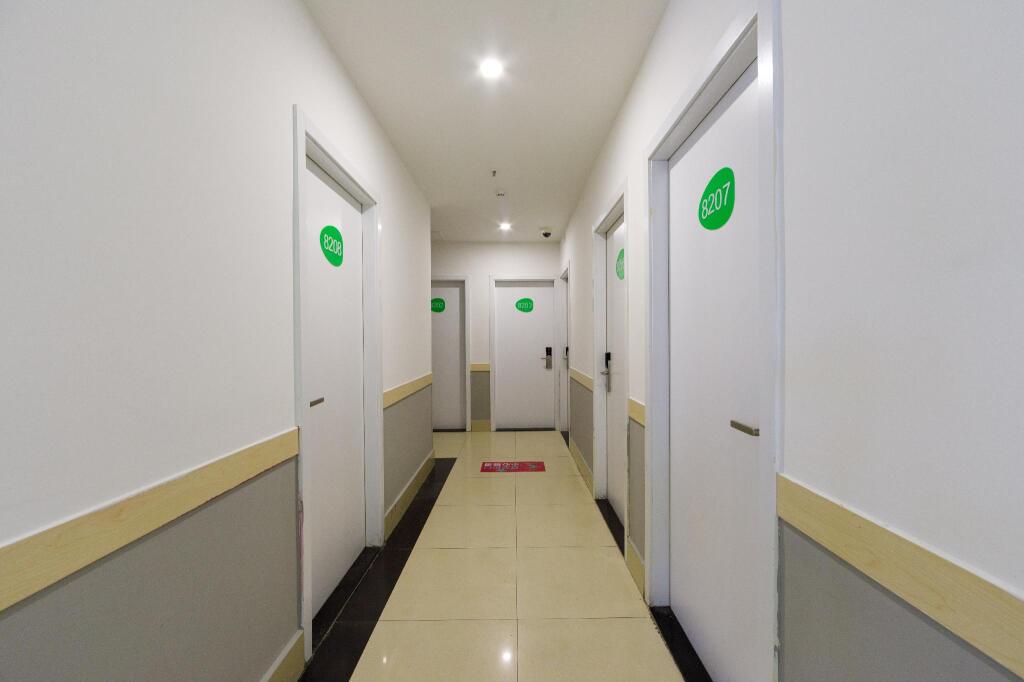Шанхай: Hi Inn Shanghai Minhang Jiaoda Lanping Road