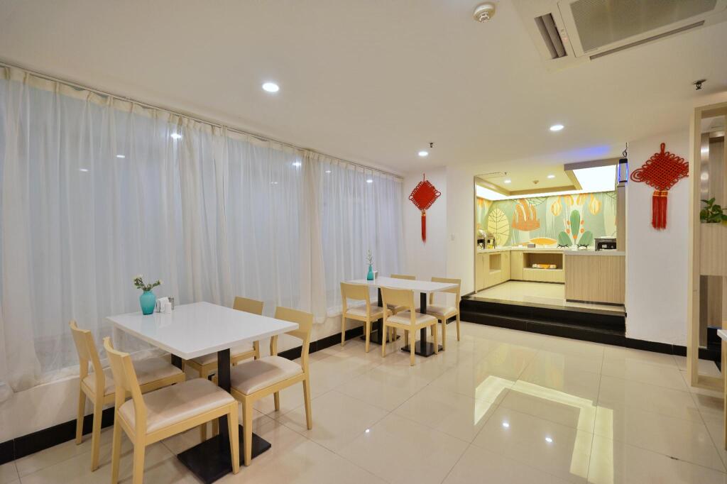 Чунцин: Elan Inn Chongqing Nanping Metero Station