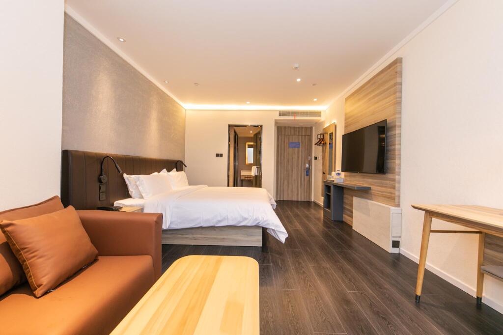 Шанхай: Hanting Premium Hotel Shanghai Jiuting Plaza Hotel